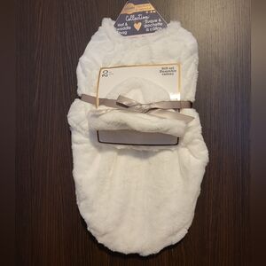 Blankets And Beyond Hat And Swaddle Bag Set 0-3 M